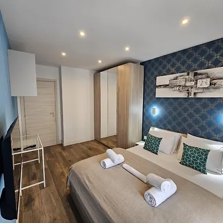 Promenade I - Modern 2br With Balcony Apartment Sliema