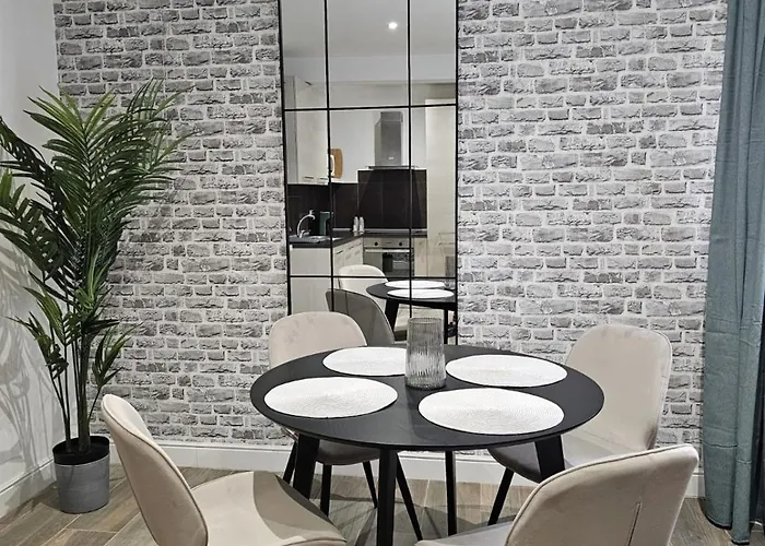 Sliema Promenade Suites I - 1min to Seafront Apartamento