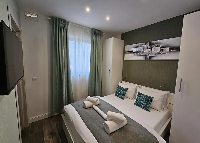 Sliema Promenade Suites I - 1min to Seafront Apartamento *